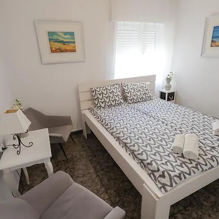Menorca Apartamento *